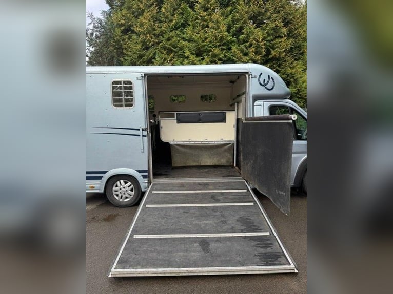 Pferdetransporter 3,5t *nur 92.000KM*