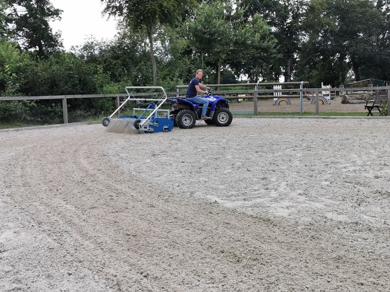 Reitplatzplaner Concept C1 AHK | Bahnplaner für Quad, Auto, Hoflader