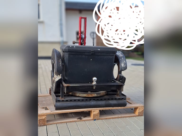 IHC 423 (D) Hofschlepper mit Frontlader (EURO), Servolenkung & Seilwinde – TÜV 04/2027 – 8.500 € VB