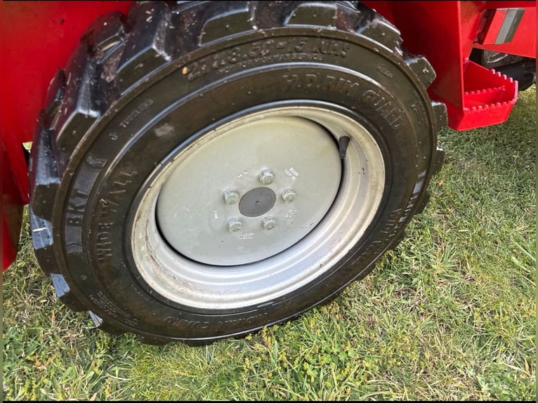 Weidemann 1140, erst 1250 h