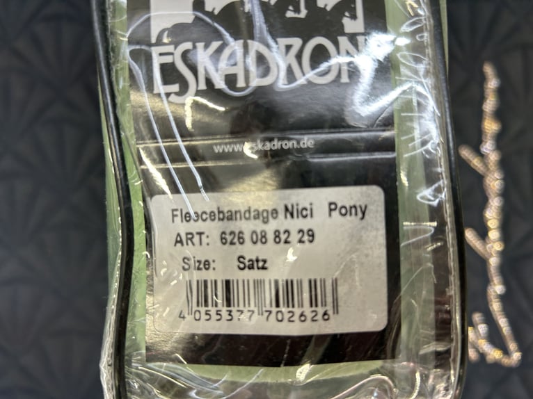 Eskadron Good Luck Nici Bandagen 