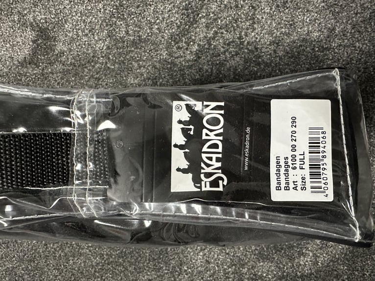 NEU Eskadron Bandagen
