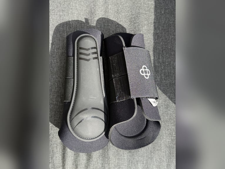 Equiva 4Horses Neopren Gamaschen WB