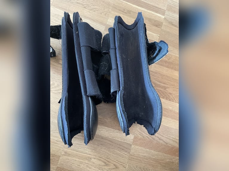 Eskadron Hartschalen Gamaschen schwarz