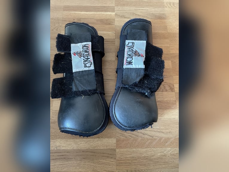 Eskadron Hartschalen Gamaschen schwarz