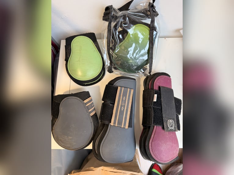 Hartschalen Gamaschen und Streichkappen 