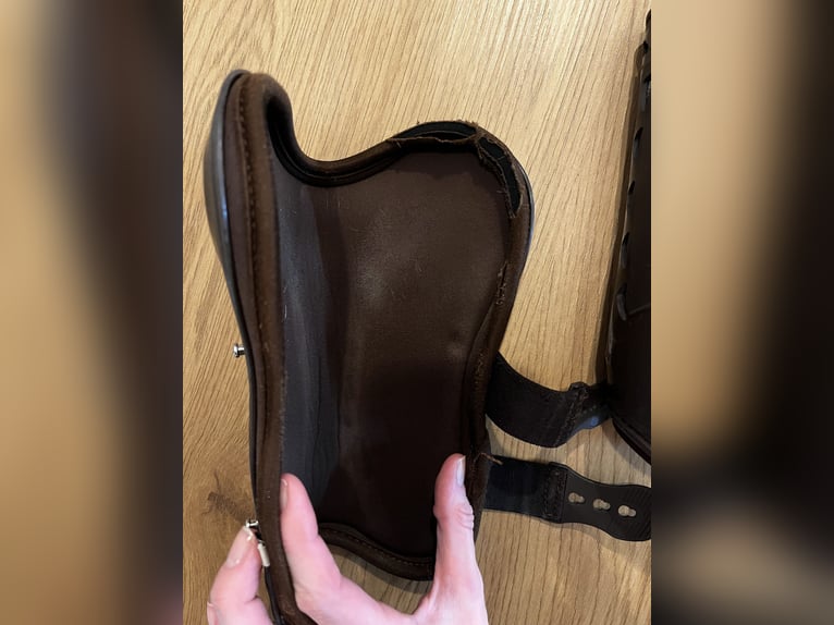 LeMieux Gamaschen braun - Größe L