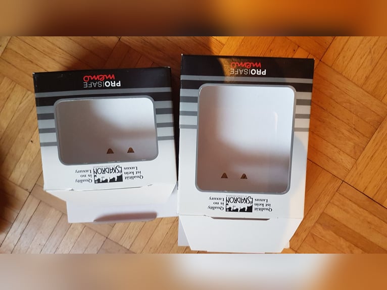 Neuwertige Eskadron Flexisoft pro safe memo WB weiss