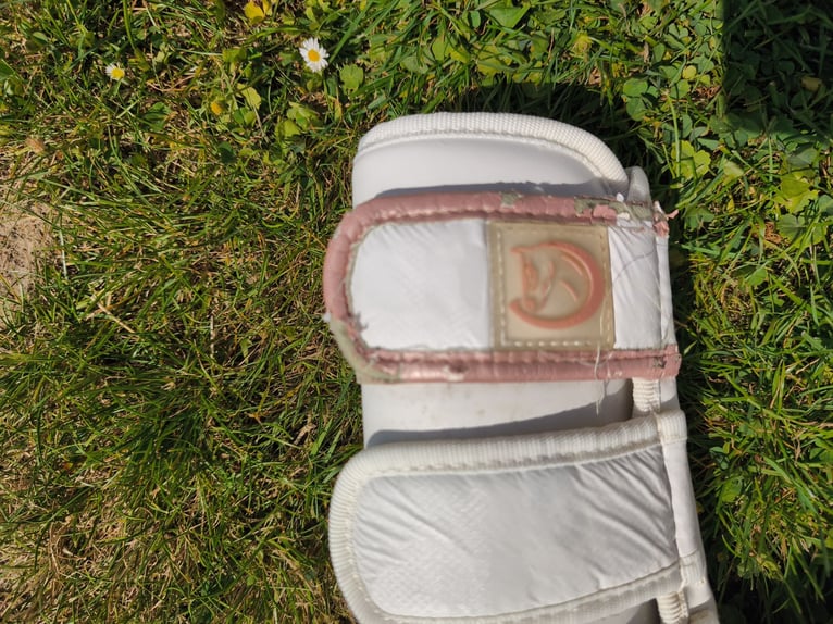 Ridersdeal Dressurgamaschen weiß Roségold Kunstfell Wb/L 