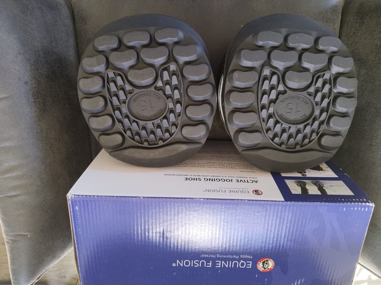 Neu!Equine Fusione Jogging Hufschuhe gr.15