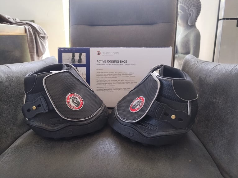 Neu!Equine Fusione Jogging Hufschuhe gr.15