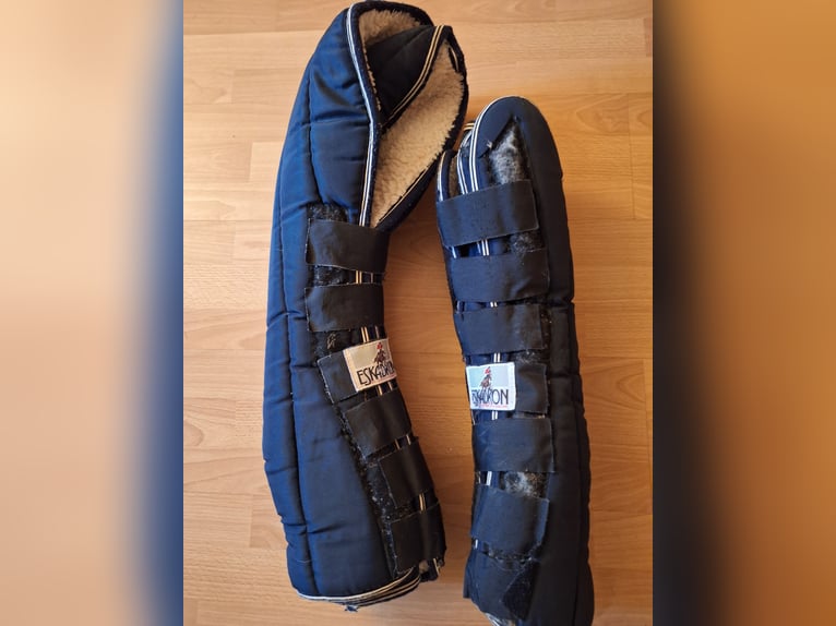 Schöne Transport-Gamaschen v.ESKADRON