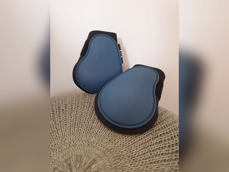 Blaue unbenutzte Streichkappen zu verkaufen! Blaue unbenutzte Streichkappen zu verkaufen!