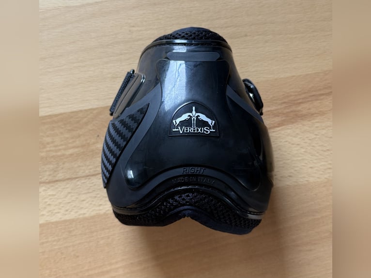 Veredus Streichkappen pro Jump Short Vento velcro Klett schwarz L Veredus Streichkappen pro Jump Short Vento velcro Klett schwarz L