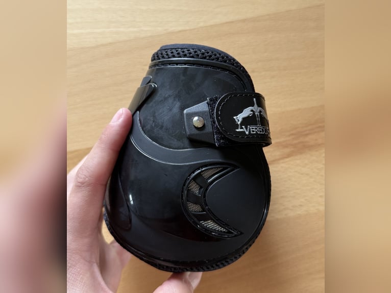 Veredus Streichkappen pro Jump Short Vento velcro Klett schwarz L Veredus Streichkappen pro Jump Short Vento velcro Klett schwarz L