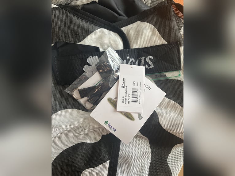Bucas Fliegendecke Zebra in 140
