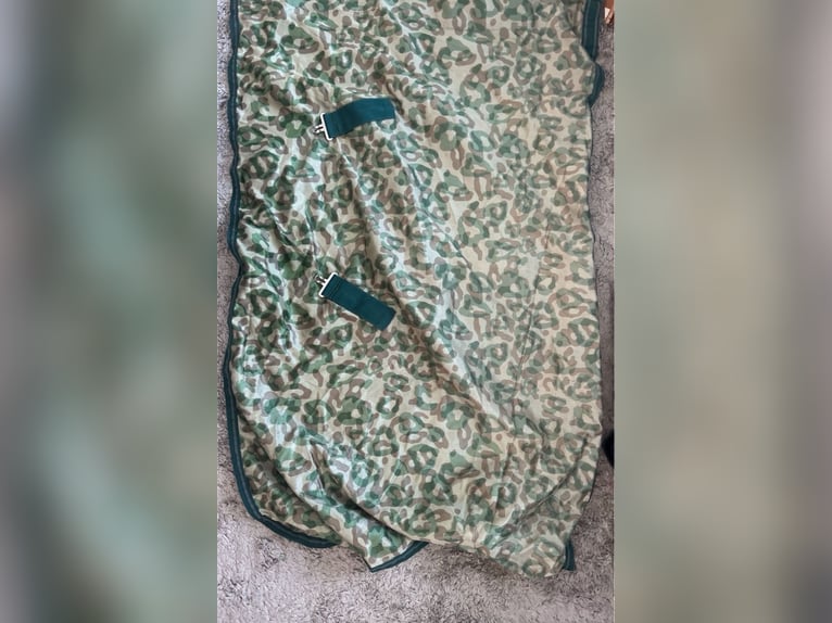 Fliegendecke HKM, Größe 135 cm – Camouflage