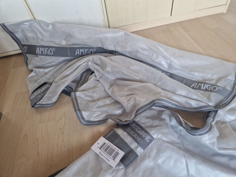 Horseware Amigo Fliegendecke 145 cm – UV-Schutz – integr. Halsteil