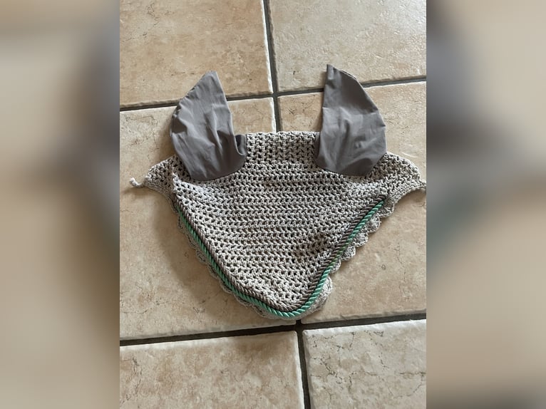 Fliegenhaube grau Warmblut