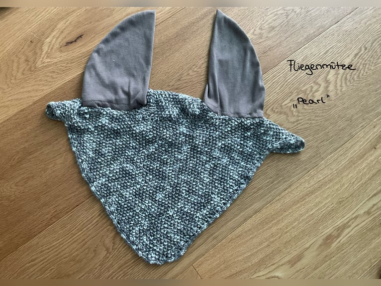 Handmade Fliegenmützen 