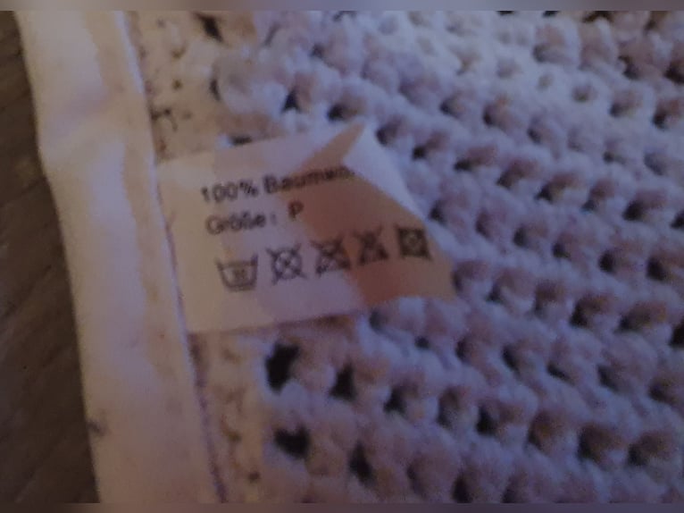 Pony Fliegenmütze weiß