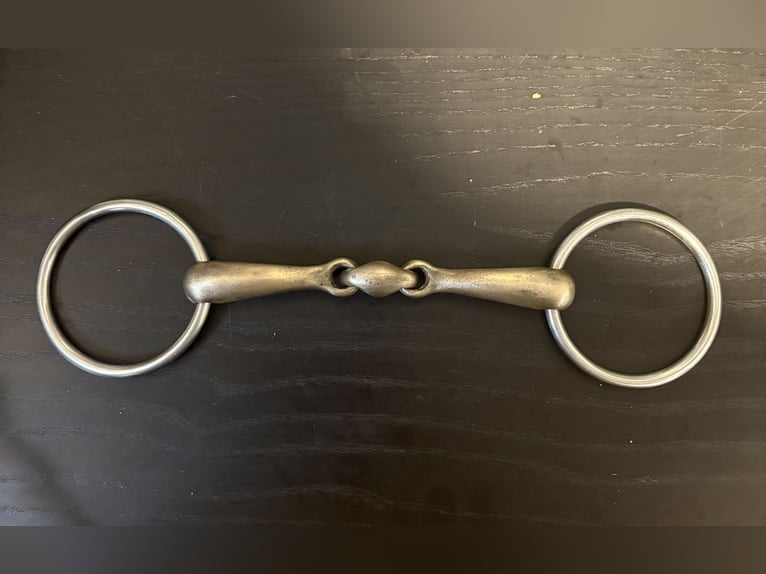Doppeltgebrochene Wasserkopf Trense