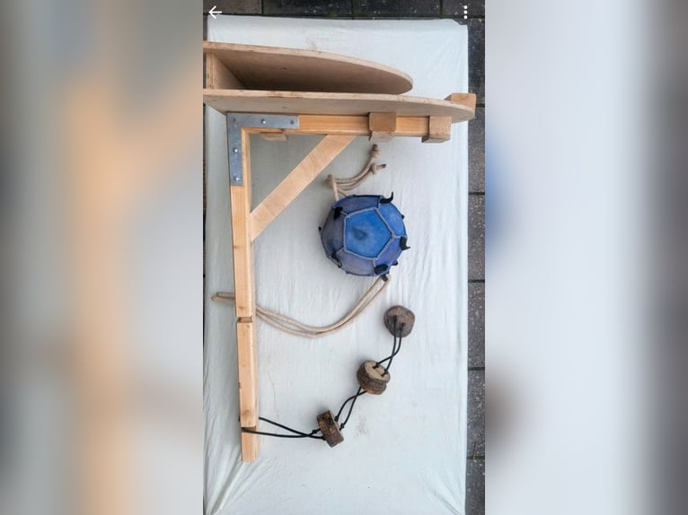 Hochwertiges Boxenspielzeug 