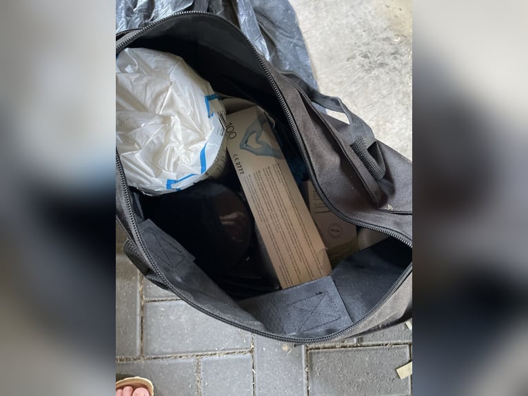 Stallapotheke (teilweise unbenutzte Produkte) Colosan dabei!