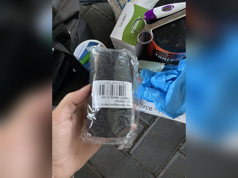 Stallapotheke (teilweise unbenutzte Produkte) Colosan dabei!