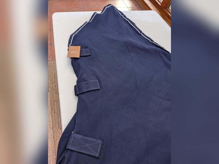 Absolute Rarität: High Quality Fleece Abschwitzdecke mit Halsteil Navy (Limitiert / Nicht im Handel