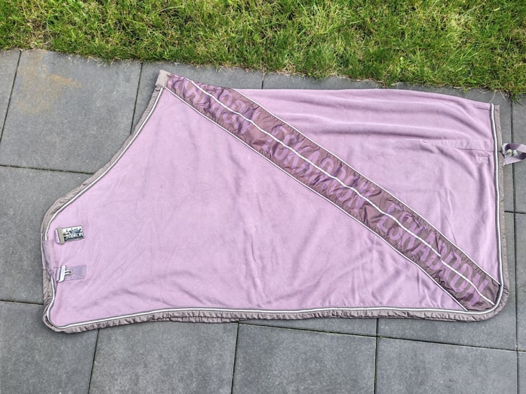 Eskadron Abschwitzdecke 135