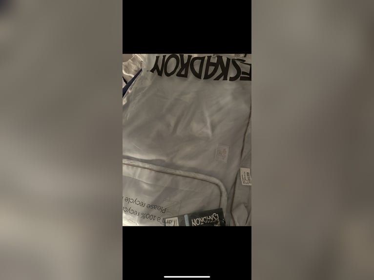 Eskadron Abschwitzdecke ‚NEU‘