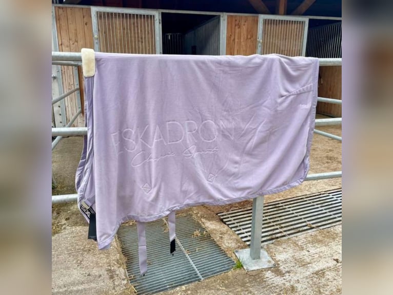 Eskadron Abschwitzdecke *NEU*