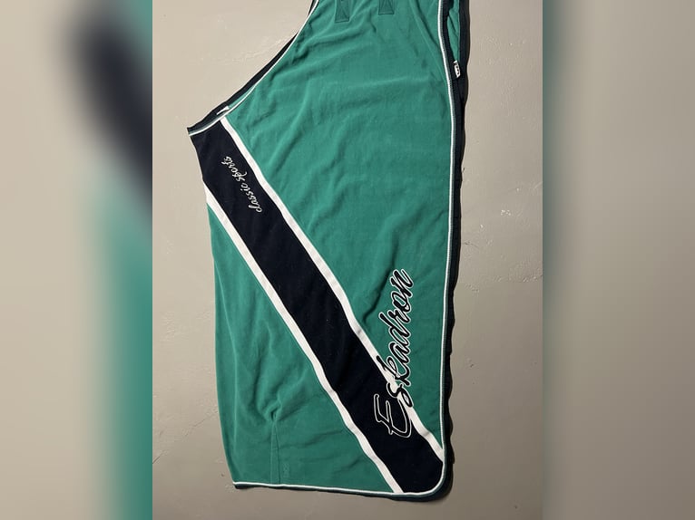 Eskadron smaragdgrün 135cm 