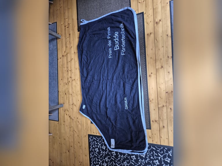 Verschiedene Abschwitzdecken