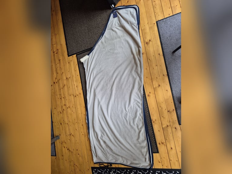 Verschiedene Abschwitzdecken