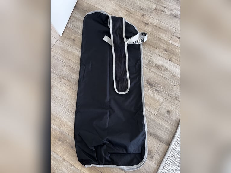 Covalliero RugBe Führanlagen- & Spazierdecke 155 cm – Top Zustand