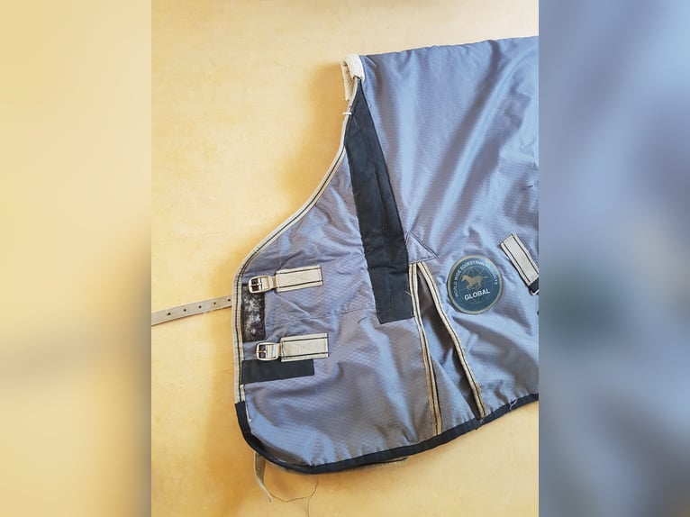 300 grams outdoordeken waterdicht
