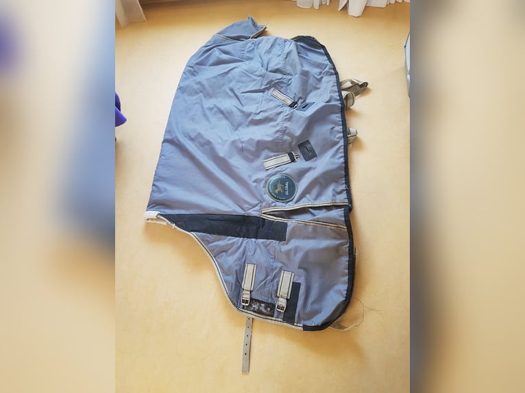 300 grams outdoordeken waterdicht