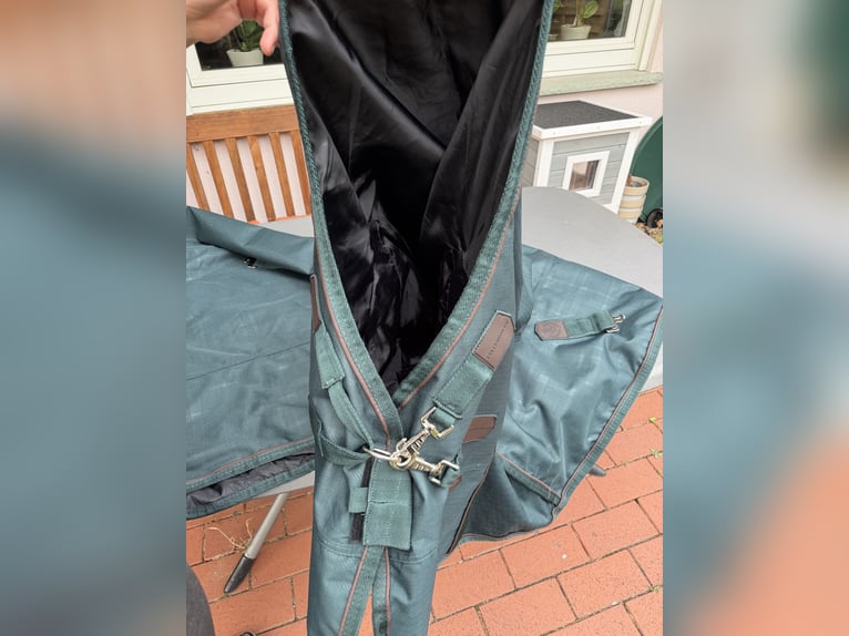Felix Bühler Highneck Outdoordecke – Timeless Elegance