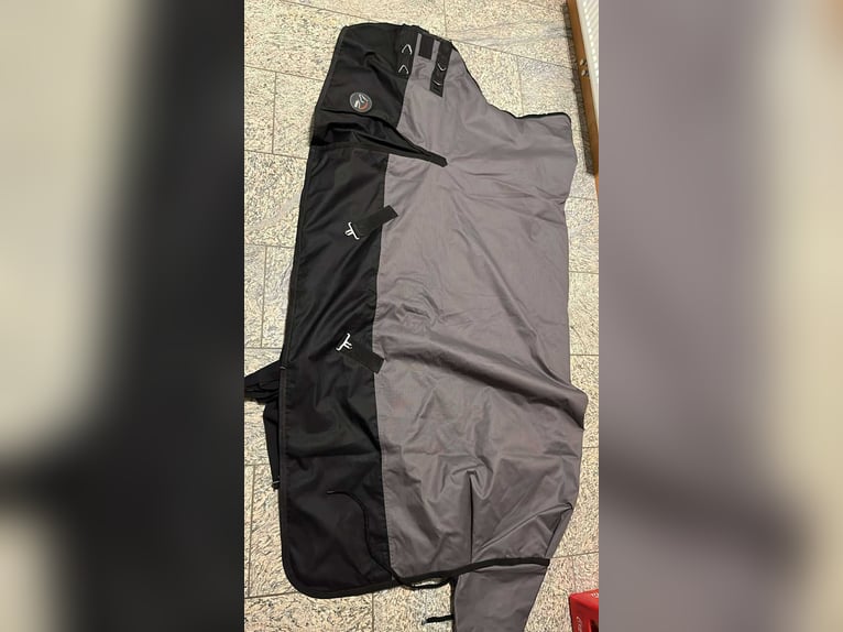 Outdoordecke HKM 135cm 100g