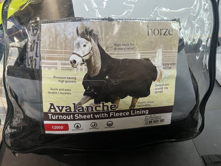 Avalanche 1200D Regendecke mit hohem Hals und Fleecefütterung - 135cm Rückenläng