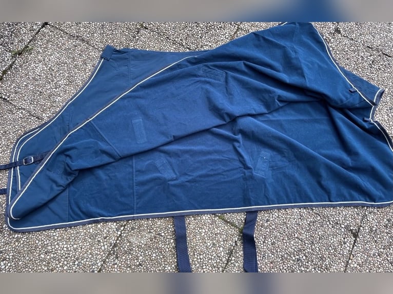 Soft Shell Decke Equest Geöße 155 cm