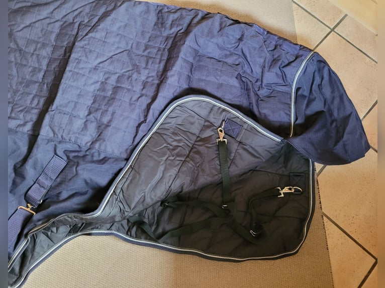 dunkelblaue Stalldecke - Größe 145 cm - Stable 400 - NEU/OVP