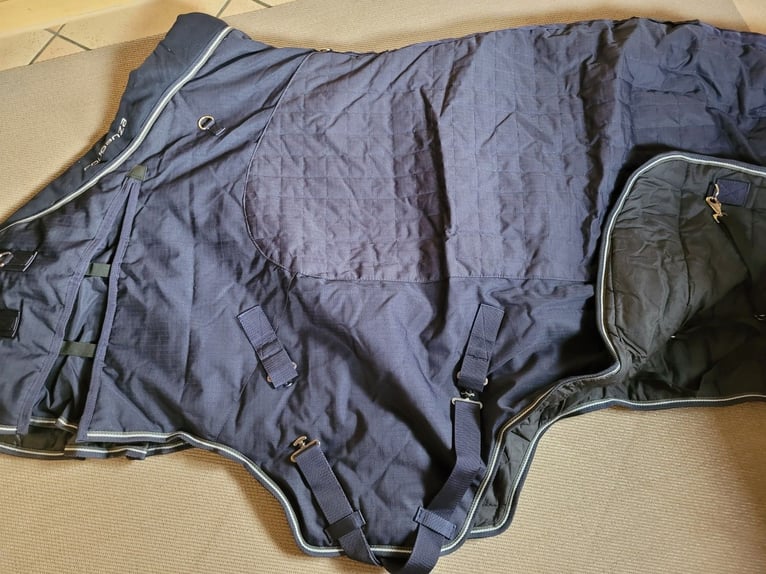 dunkelblaue Stalldecke - Größe 145 cm - Stable 400 - NEU/OVP