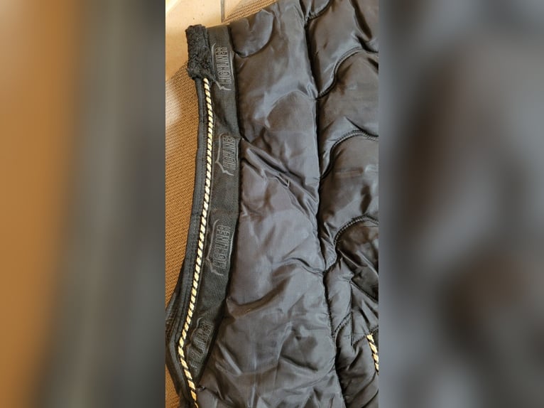 schwarze Harry's Horse Pferdedecke/Stalldecke Highliner 145 cm