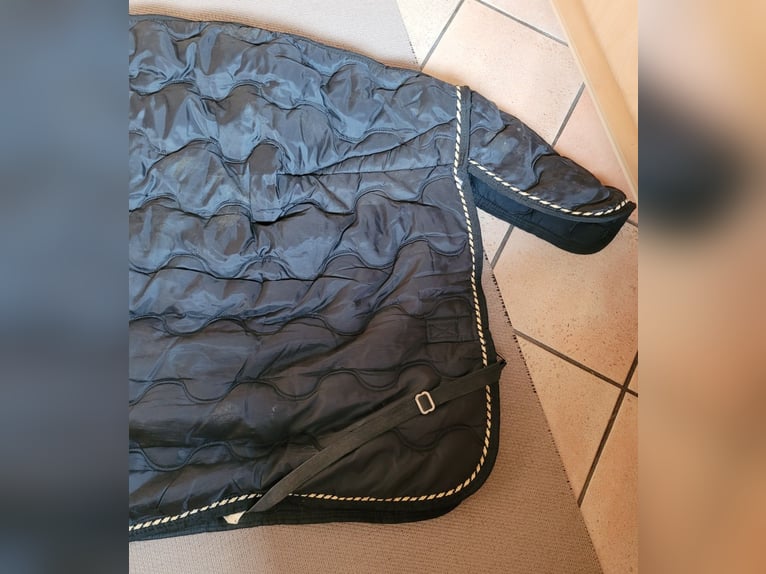 schwarze Harry's Horse Pferdedecke/Stalldecke Highliner 145 cm