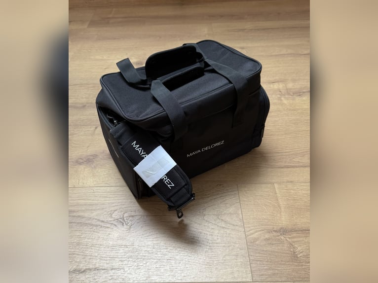 Maya Delorez Grooming Bag „Manni“ / Putztasche / Putzkasten