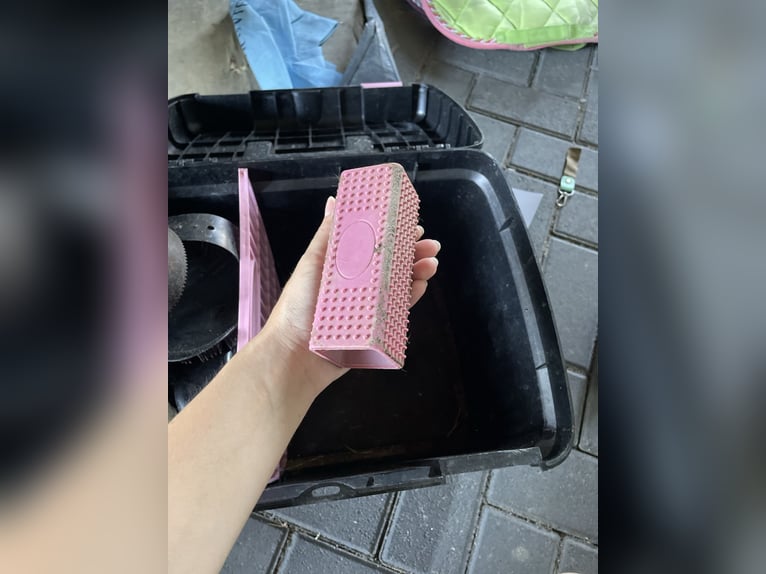 Putzbox mit kompletten Zubehör