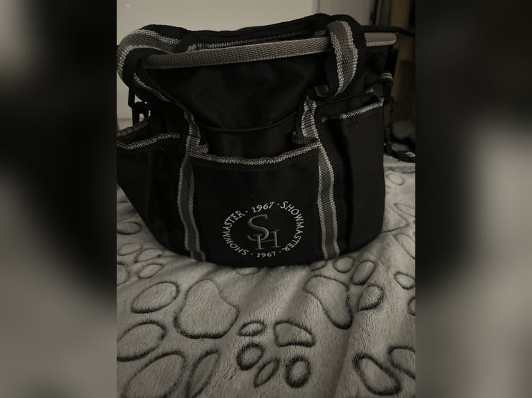 Putztasche ggf mit Putzzeug